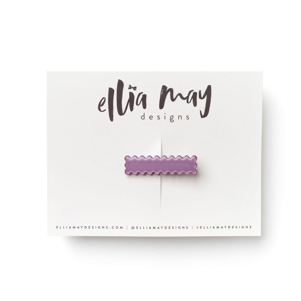 Sugarplum - Scalloped Bar Clip